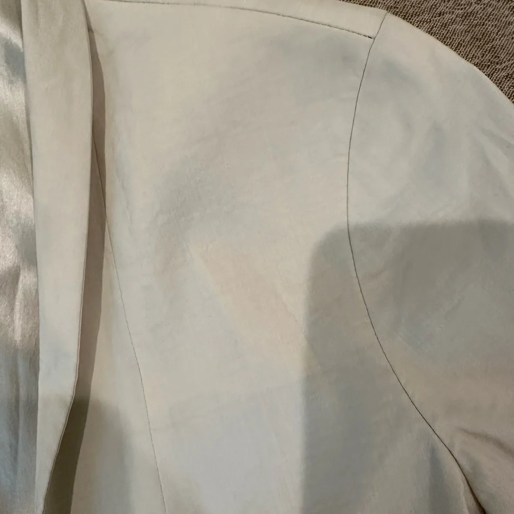 Eileen Fisher Cream Blazer Modern Tailored Design - Picture 7 of 8